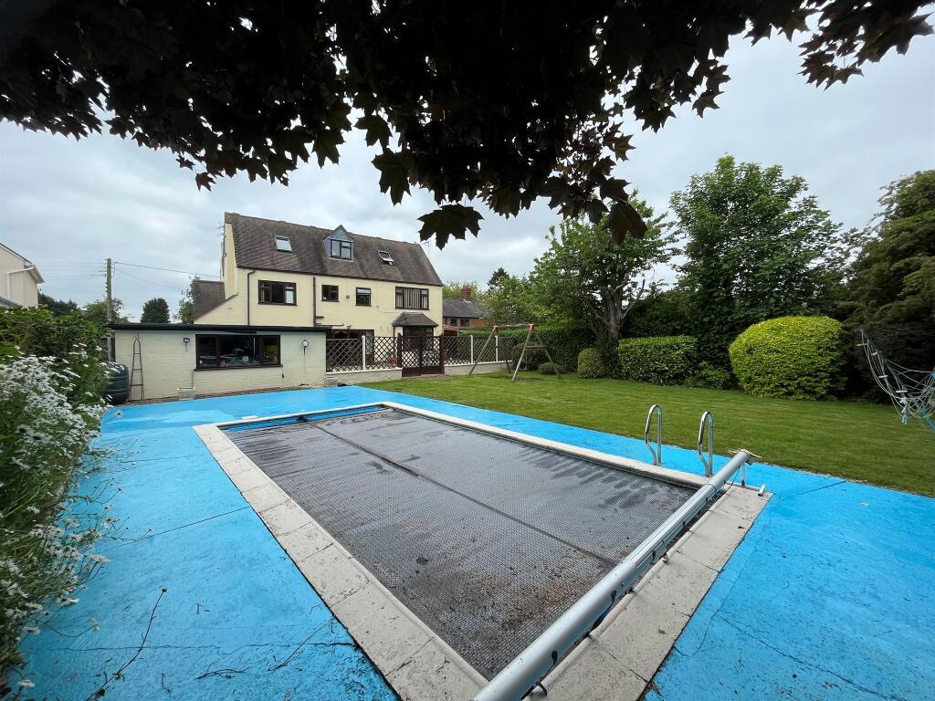 Long Street, Wheaton Aston, Stafford... 6 bed detached house £655,000