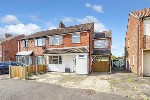 4 bedroom semi-detached house for sale, Wardens Walk, Leicester LE3