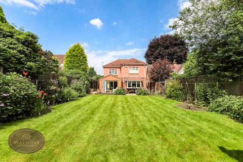 3 bedroom detached house for sale, Holly Road, Watnall, Nottingham, NG16