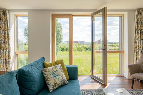8 Pinnington Close, Trumpington, Cambridge, CB2 9EY