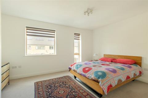 8 Pinnington Close, Trumpington, Cambridge, CB2 9EY