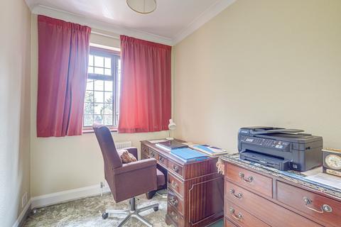 230 Benfleet Road, Benfleet, SS7 1QQ