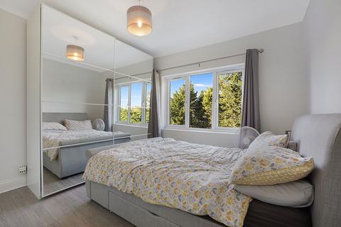 116 Beacon Road, Chatham, ME5 7BS