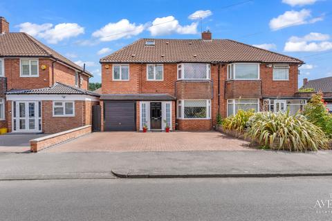 4 bedroom semi-detached house for sale, Rowlands Crescent, Solihull, West Midlands, B91
