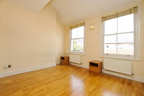 2 bedroom flat to rent, Manor Gardens, Holloway