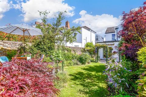 55 Whitstable Road, Canterbury, CT2 8DG