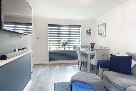 37 Horsley Cross, Basildon, SS14 2EN