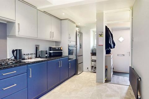 37 Horsley Cross, Basildon, SS14 2EN
