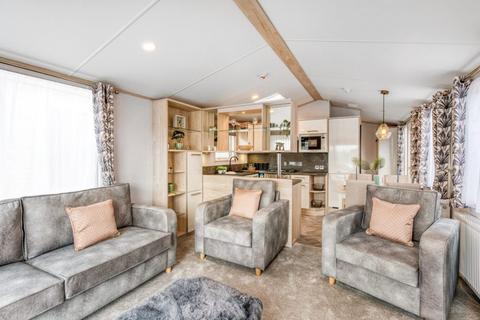 2 bedroom static caravan for sale, Billing Aquadrome Holiday Park