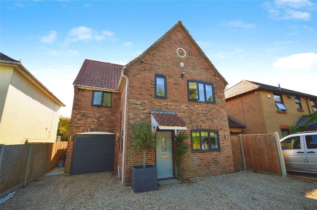Wheatlands, Ardleigh, Colchester, CO7 4 bed detached house for sale £