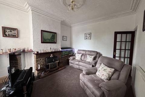 3 bedroom terraced house for sale, Alexandra Road, Winshill, DE15