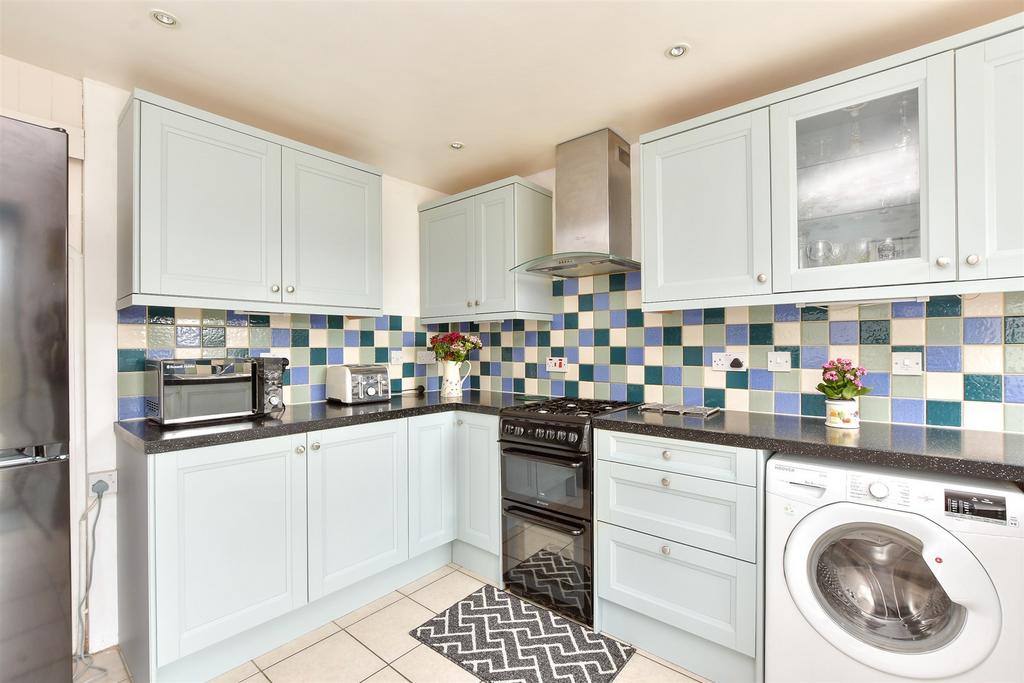 Kitchen / Breakfast Room