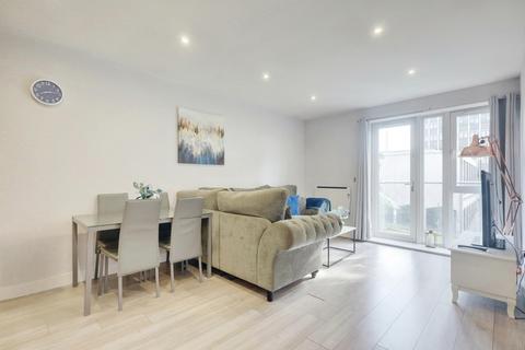Victoria Avenue, Southend-on-Sea, SS2