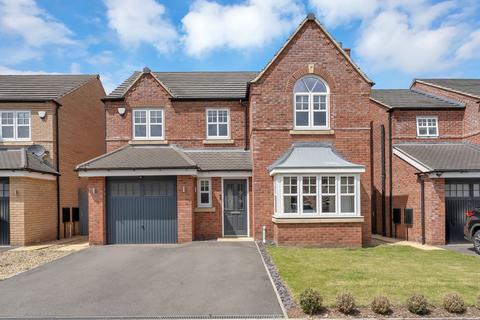 4 bedroom detached house for sale, Wisteria Way, Loughborough LE11