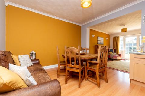 4 bedroom terraced house for sale, Smarts Road, Gravesend, Kent