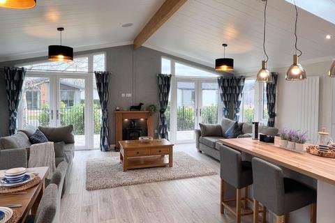 3 bedroom park home for sale, Merley Court Residential Park