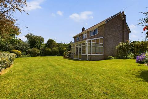 4 Kendal Close, Sprotbrough, Doncaster, DN5 7PL