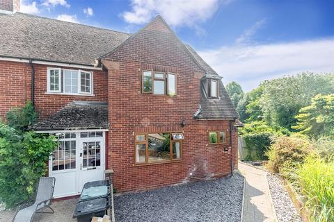 4 bedroom end of terrace house for sale, Lawrence Drive, Cobham, Kent