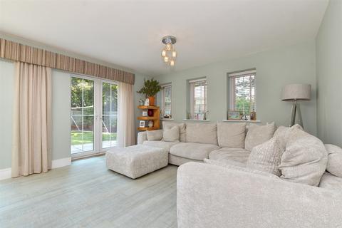 5 bedroom detached house for sale, Running Well, Runwell, Wickford, Essex