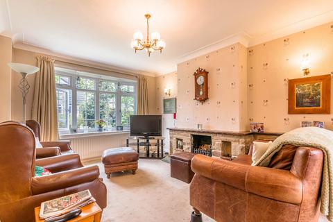 3 bedroom semi-detached house for sale, Woodside Crescent, Bingley, West Yorkshire, BD16