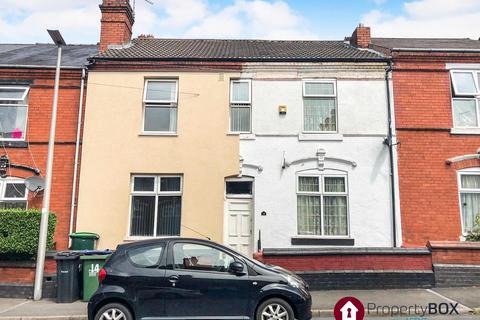3 bedroom terraced house to rent, Bridge Street, West Bromwich, West Midlands, B70
