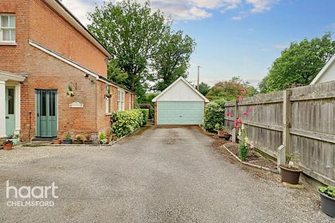 4 bedroom character property for sale, Roxwell Road, Chelmsford