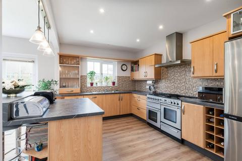 6 bedroom detached house for sale, Abden Avenue, Rosewell EH24