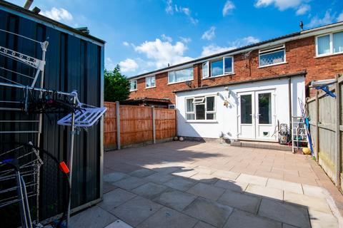 3 bedroom terraced house for sale, Chase Road, Burntwood, WS7