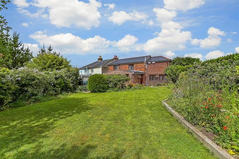 3 bedroom end of terrace house for sale, Carpenters Road, St Helens, Ryde, Isle of Wight