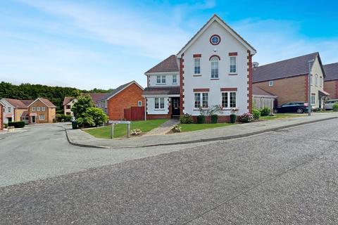 4 bedroom detached house for sale, Stafford Crescent, Braintree, CM7