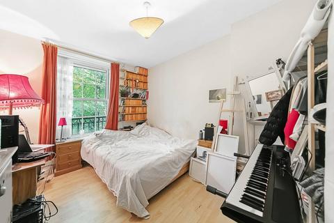 2 bedroom flat to rent, Rushton House, Stockwell, London, SW8