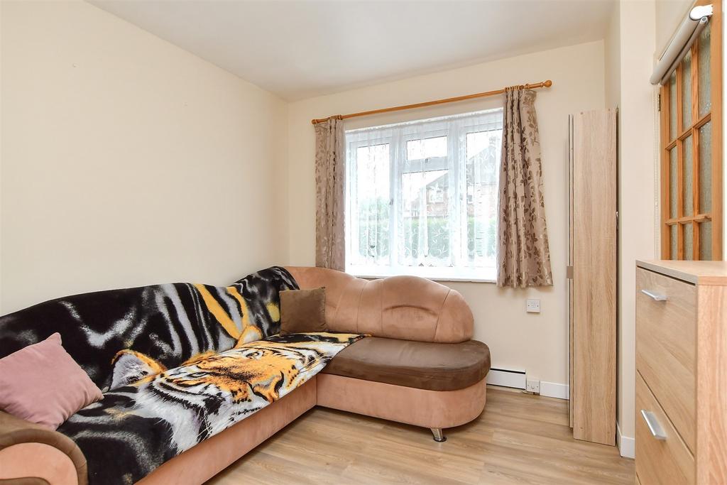 Family Room/ Bedroom 6