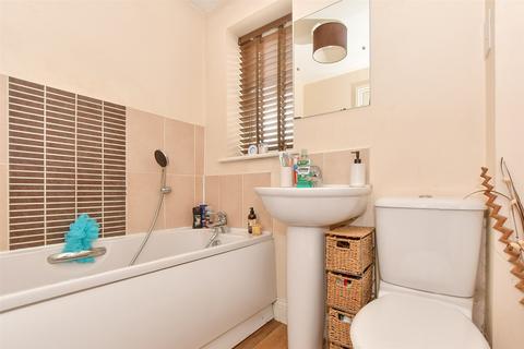 15 Chartwell Road, Kingsnorth, Ashford, TN25 7BF