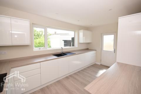 3 bedroom bungalow for sale, Leach Lane, Lytham St Annes, FY8 3AN