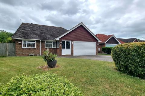 3 bedroom detached bungalow for sale, Thorne Crescent, Bexhill-on-Sea, TN39