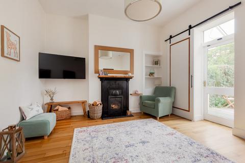 2 Forth Terrace, Dalmeny, South Queensferry, EH30 9JT