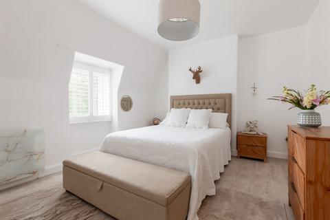 2 Forth Terrace, Dalmeny, South Queensferry, EH30 9JT