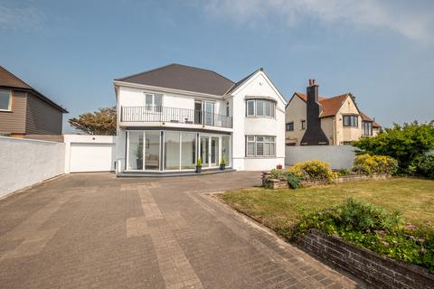 5 bedroom detached house for sale, Clifton Drive North, Lytham St. Annes, FY8