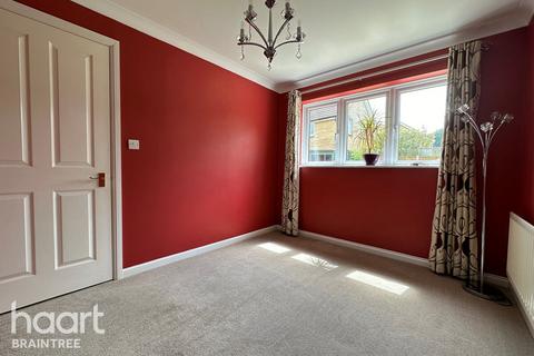 4 bedroom detached house for sale, Gulls Croft, Braintree