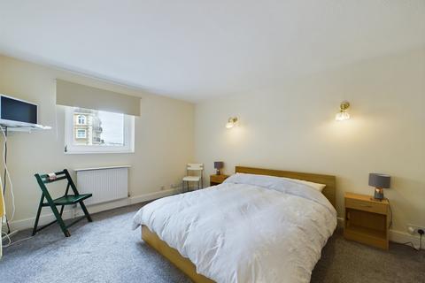 1 bedroom apartment for sale, West Cliff Road, Broadstairs, CT10