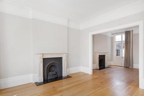 6 bedroom end of terrace house for sale, Clapham Common North Side, London