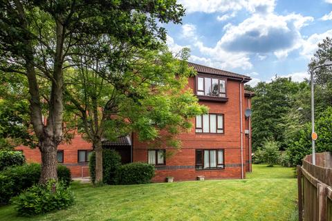 1 bedroom retirement property for sale, Housman Park, Bromsgrove, Worcestershire, B60