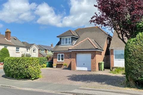 3 bedroom detached house for sale, Lodge Road, Locks Heath