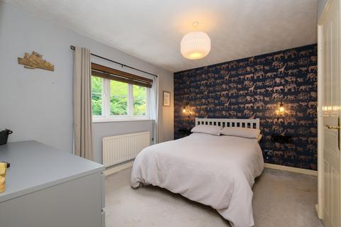 19 Bramble Grove, Pool In Wharfedale, Otley, LS21 1TW