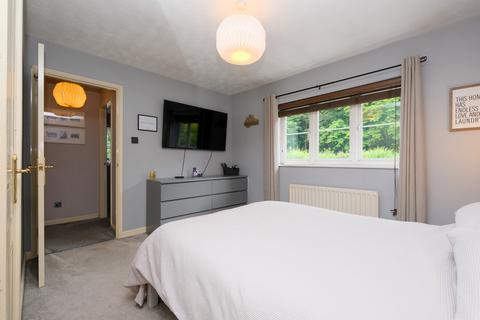 19 Bramble Grove, Pool In Wharfedale, Otley, LS21 1TW