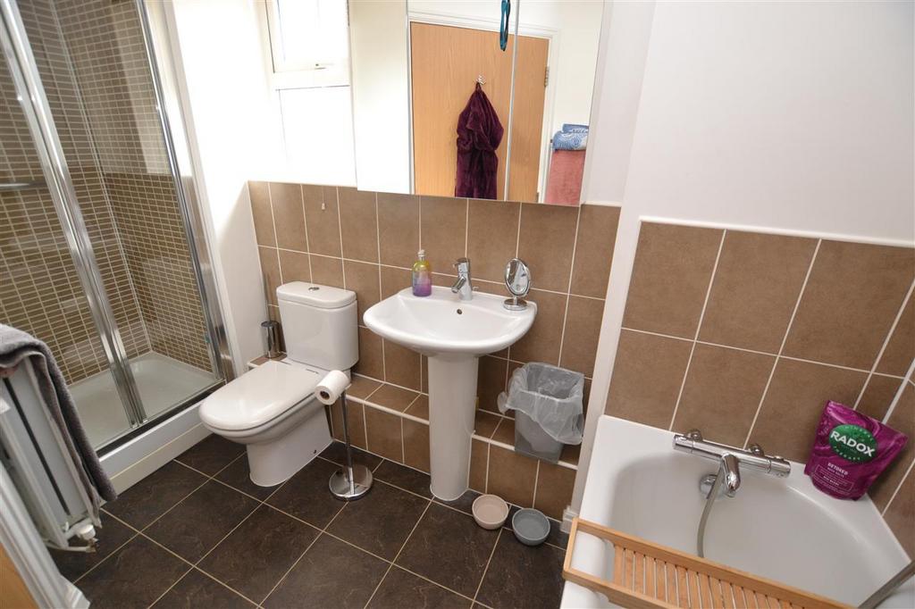 Bath / shower room