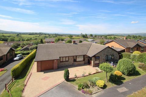 3 bedroom detached bungalow for sale, Lakeside Avenue, Llandrindod Wells, LD1