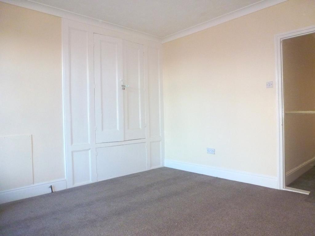 69 London avenue ...