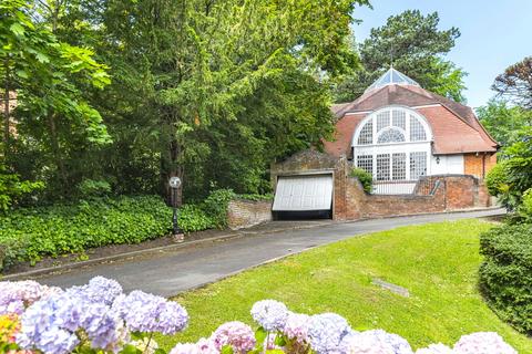 2 bedroom detached house for sale, Mount Park Private Estate, Harrow on the Hill