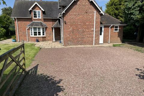 Newport - 3 bedroom country house to rent